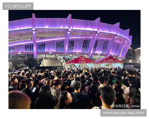 _体育迷超级粉丝节：互动体验让你嗨翻天_，体育宠粉季