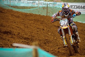 英超球队引入神经反馈训练提升球员注意力集中度，英超各队训练基地