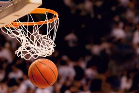 卡斯帕·科尔博后程加速展现强大实力，卡斯帕尔 支援